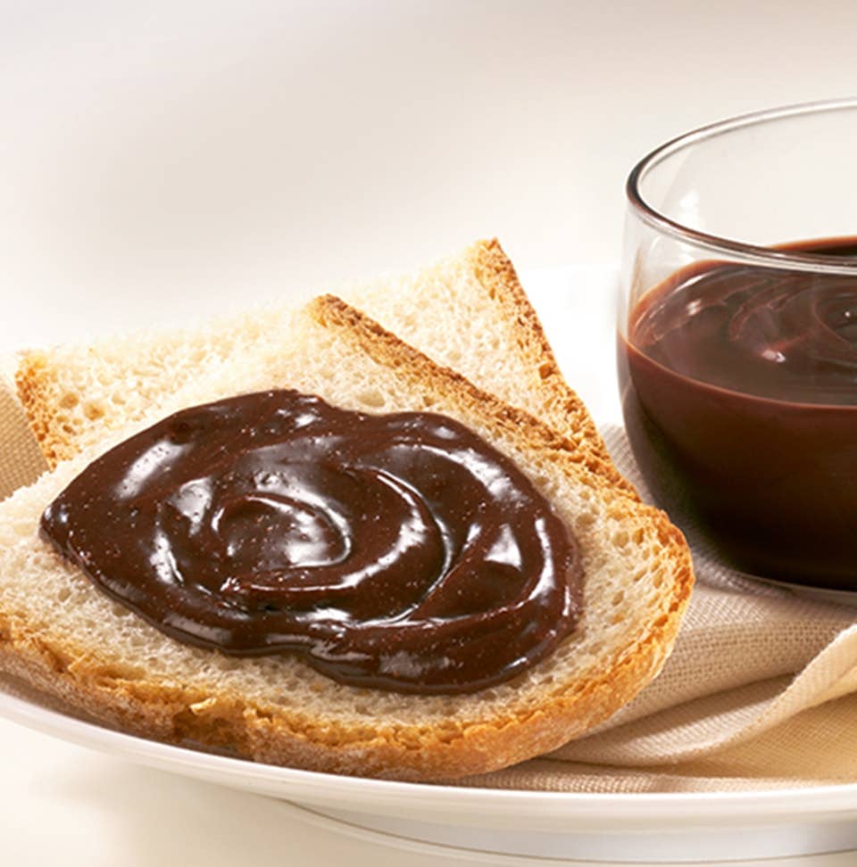 Kakavos ir lazdynų riešutų kremas su trumais „La Spora Tartufi“, 80 g